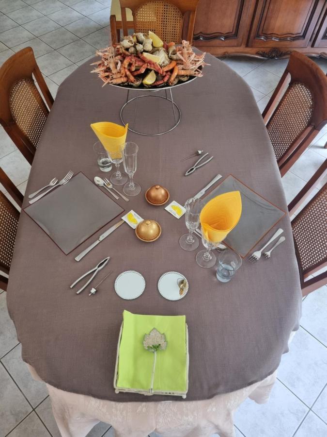 Le Calme Bed & Breakfast Plessé Екстериор снимка
